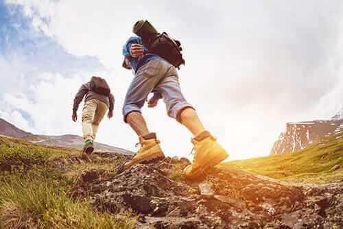 hiking at a denver colorado addiction treatment center