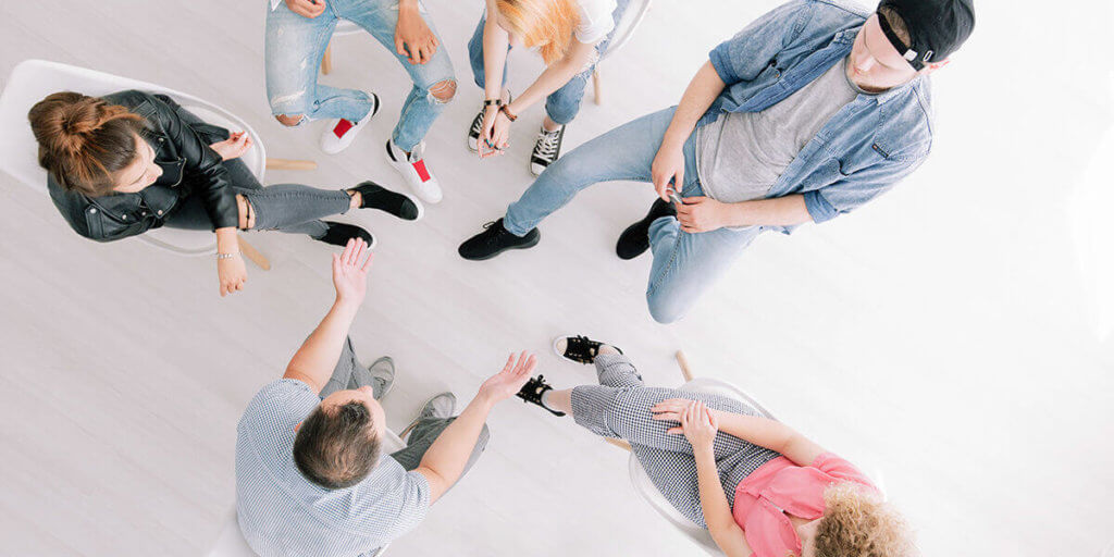 How Do Residential and Outpatient Rehab Programs Compare